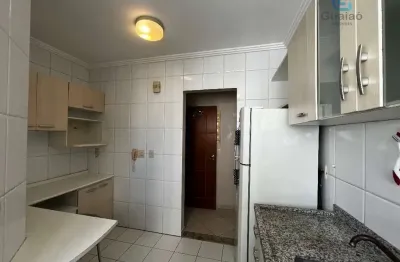 Alugo apartamento 2 dormitorios, sendo uma suíte,bairro ponta da praia, santos, sp