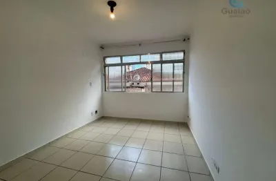 Vendo Apartamento de 01 dormitório uma quadra da Praia da Aparecida em Santos