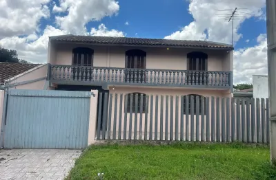 Sobrado em excelente estado, reformado a pouco. ideal para família.