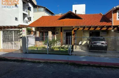 Casa com 4 quartos à venda na Rua Joel Moura, 192, Canasvieiras, Florianópolis