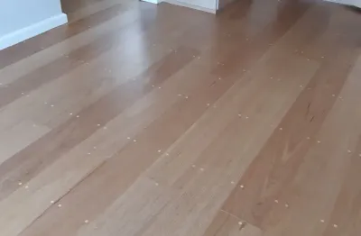 Apartamento  03 dormitorios e uma suite,com fogao maquina de lavar