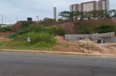 Lindo terreno comercial a venda!sua oportunidade de construir  seu próprio  negocio!