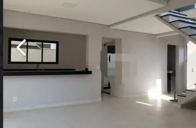 Linda casa sobrado em várzea paulista, condomínio 3 dormitórios, 1 suite!
