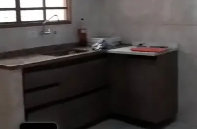 Casa 2 dormitórios  1 vaga para locação  !oportunidade casa otima!