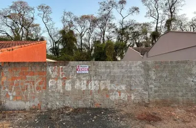 Terreno à venda na Rua Neide Garcia Hernandes, Jardim Europa, Pirassununga