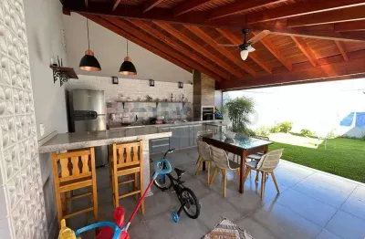 Casa para Venda em Pirassununga, Cidade Jardim, 3 dormitórios, 1 suíte, 3 banheiros, 2 vagas