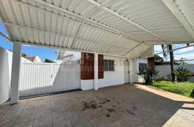 Casa em condomínio para locação em pirassununga, condomínio residencial central da cidade jardim, 3 dormitórios, 1 suíte, 2 banheiros, 2 vagas