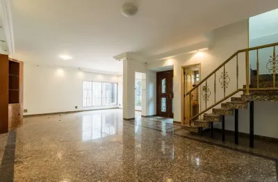 Sobrado para venda em Moema com 3 quartos, sendo 3 suítes , 261m²