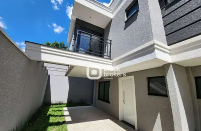 Sobrado de fundos, em condomínio fechado no hauer com 3 dormitórios sendo uma suíte com espaço para closet e demais dependências.