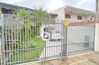 Sobrado com 4 dormitórios à venda, 220 m² por r$ 1.050.000,00 - novo mundo - curitiba/pr