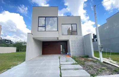 Sobrado Alto Padrão 3 Suites Amplo Terreno, 220 m² A Venda por R$ 1.270.000 - Costeira - São José dos Pinhais/PR