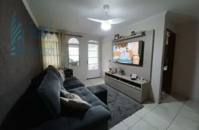 Casa totalmente plana na Vila Teixeira-próximo Drogasil-Unimart-reformada-churrasqueira-3 dormitórios-3 vagas de garagem-valor de venda R$ 850.000,00