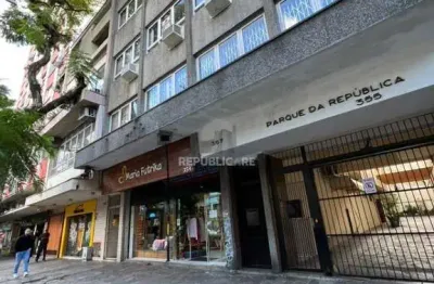 Escritório à venda na cidade baixa com 40m² - oportunidade para seu negócio!