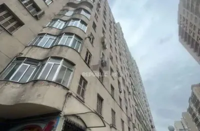 Apartamento à venda no centro histórico com 3 dormitórios/quartos e 92 m².