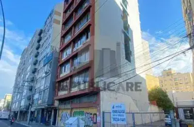 Kitnet/conjugado à venda no bairro farroupilha com 27m² de área útil.