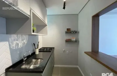 Apartamento à venda no centro histórico – 40 m² com 1 dormitório/quartos disponível.
