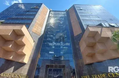 Escritório à venda no bairro cidade baixa com 34 m² de área útil disponível.