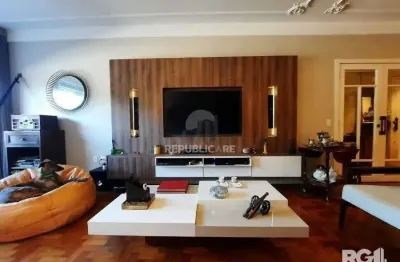 Apartamento à venda no centro histórico com 131 m² e 3 dormitórios/quartos