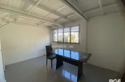 Escritório para alugar no bairro menino deus com 29m² de área útil disponível