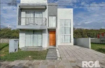Casa residencial à venda no bairro tarumã com 210 m² e 2 dormitórios/quartos.