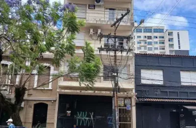 Apartamento à venda no bairro cidade baixa com 30 m² e 1 dormitório/quarto disponível.