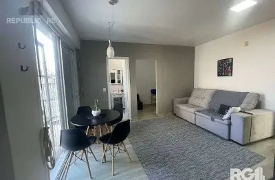 Apartamento à venda no bairro farroupilha com 1 quarto e área de 49 m².