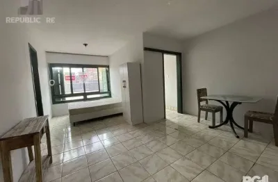 Kitnet/conjugado à venda no bairro floresta com área de 26 m² - oportunidade!