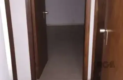 Escritório à venda no bairro moinhos de vento com área útil disponível