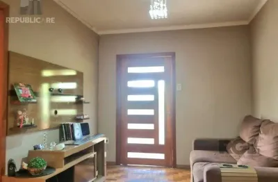 Casa residencial à venda no bairro teresópolis com 140 m² e 3 dormitórios/quartos.