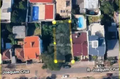 Terreno em santo antônio à venda com área disponível para construção.