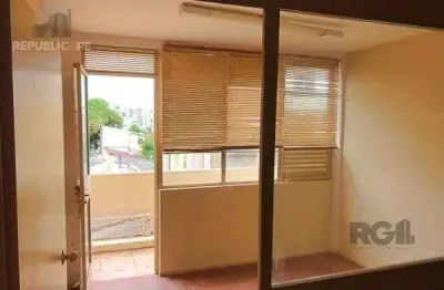 Escritório à venda no bairro partenon com área útil de 34m² disponível para negociação