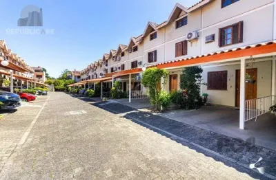 Casa de condomínio à venda no bairro Camaquã com 3 dormitórios e 94 m² de área útil