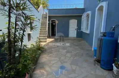 Casa residencial à venda no bairro teresópolis com área de 418 m² e 4 dormitórios/quartos.