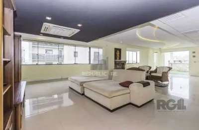 Cobertura à venda com 3 dormitórios no bairro floresta e 420 m² de área útil