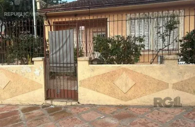 Casa residencial à venda no bairro partenon com 120 m² e 3 dormitórios/quartos.