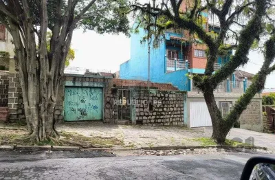 Terreno à venda no bairro partenon com área útil disponível para construção.