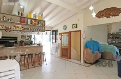 Casa residencial à venda no bairro partenon com 308 m² e 3 dormitórios/quartos.