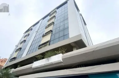 Escritório à venda no bairro moinhos de vento com 28m² de área útil disponível.