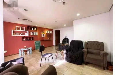 Escritório à venda no bairro moinhos de vento com 53 m² de área útil disponível