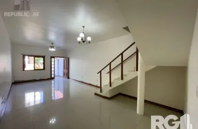 Casa residencial à venda no bairro azenha com 140 m² e 4 dormitórios/quartos disponíveis.