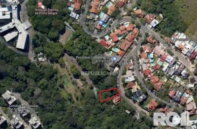 Terreno à venda no bairro teresópolis com área útil disponível para construção.