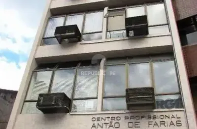 Escritório à venda no bom fim com 19 m² de área útil disponível para compra.