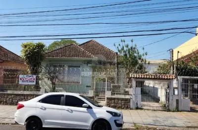 Casa residencial à venda no bairro partenon com 511 m² e 3 dormitórios/quartos.
