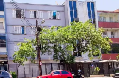 Apartamento à venda na cidade baixa, 55 m² com 2 dormitórios/quartos disponíveis.