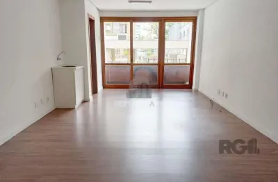Escritório à venda no bairro auxiliadora com 35 m² de área útil disponível.