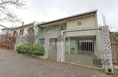 Casa residencial à venda no bairro partenon com 5 dormitórios/quartos e 790 m².