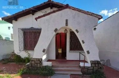 Casa residencial à venda no bairro teresópolis com 140 m² e 3 dormitórios/quartos.