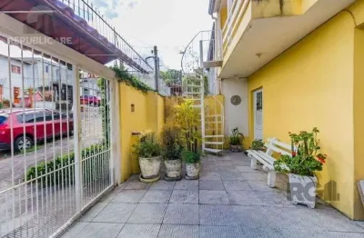 Casa residencial à venda no bairro teresópolis com 5 dormitórios e 308 m² de área útil