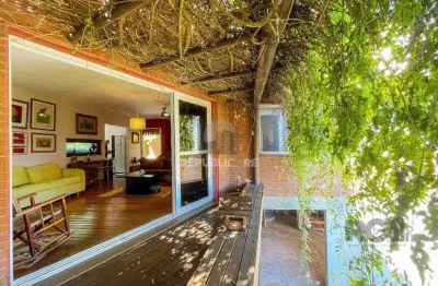 Casa residencial à venda no bairro teresópolis com 193 m² e 3 dormitórios/quartos.