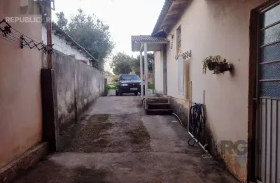 Casa residencial à venda no bairro Vila Nova com 128 m² e 1 dormitório/quarto.